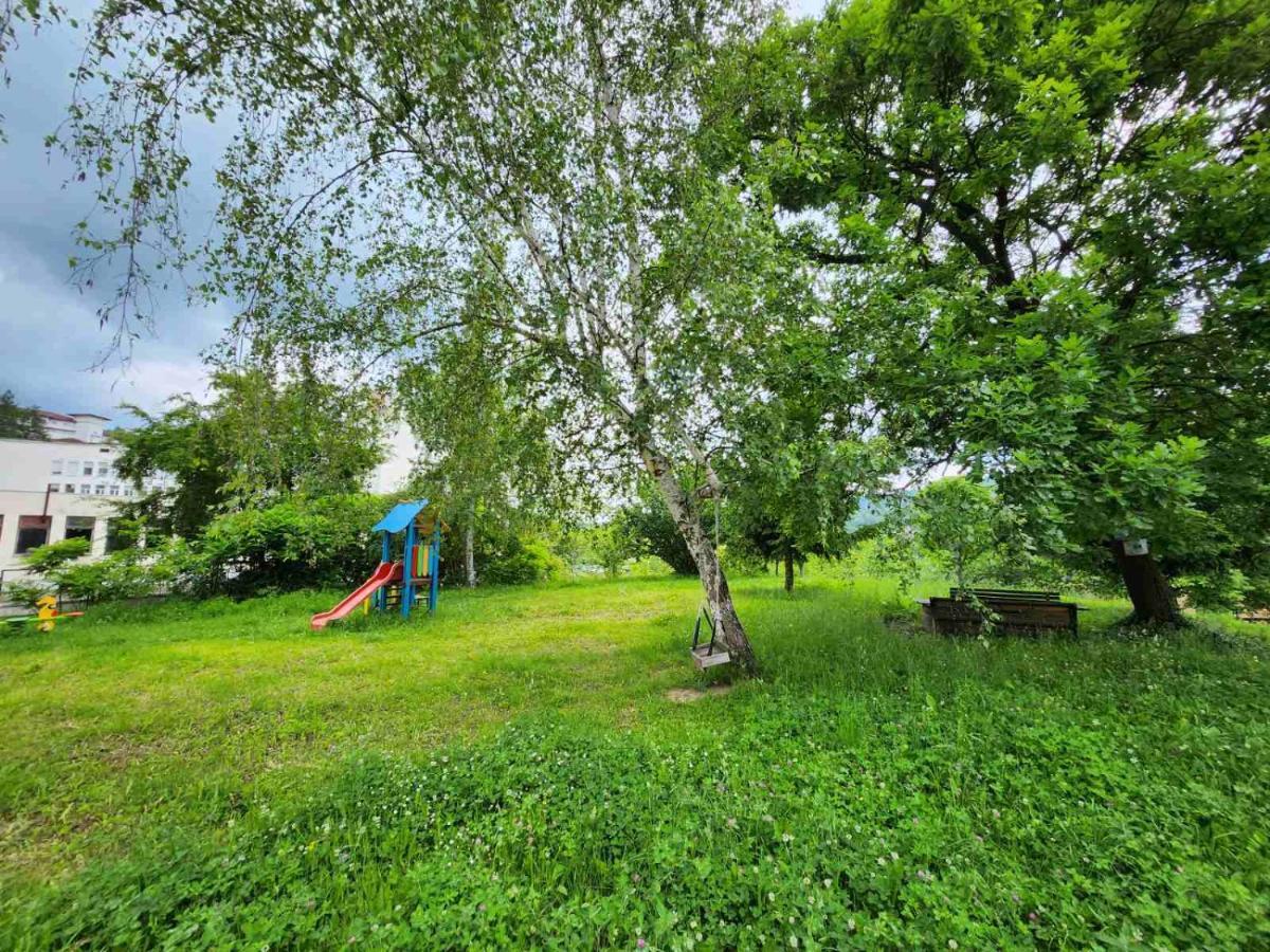 Апартамент Панорамна Гледка Tryavna Extérieur photo