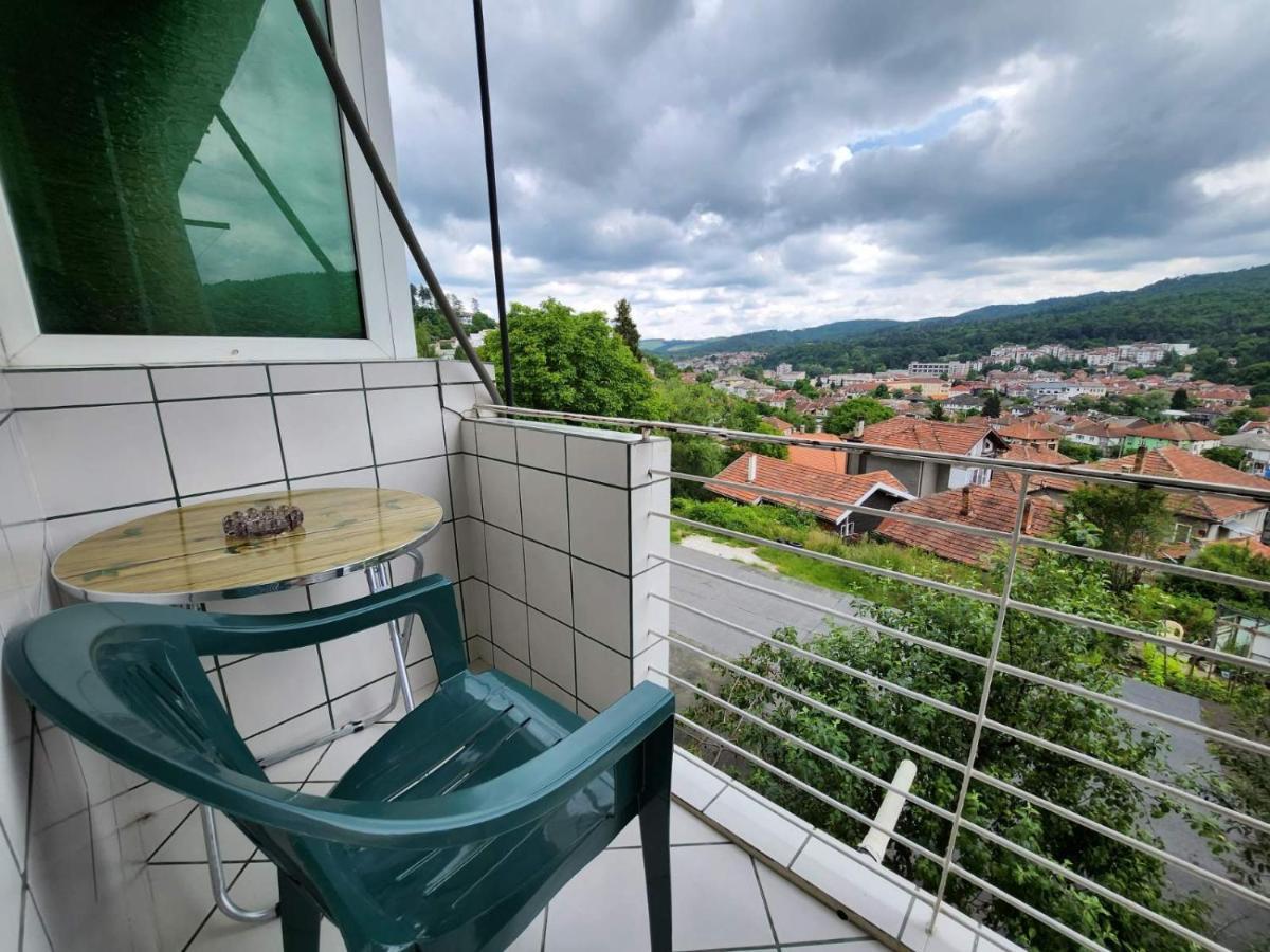 Апартамент Панорамна Гледка Tryavna Extérieur photo