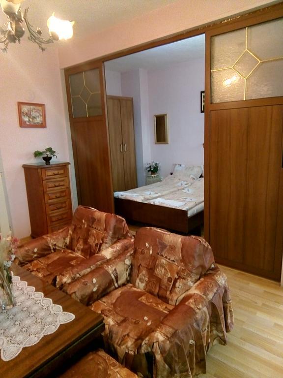 Апартамент Панорамна Гледка Tryavna Extérieur photo